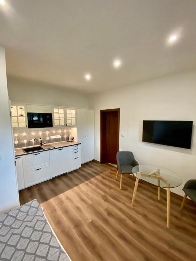Apartmany V Ulicce Frymburk Exterior photo