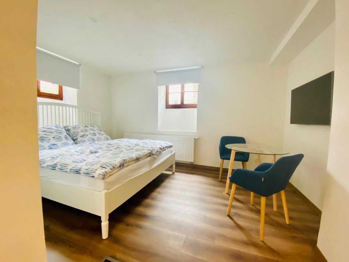 Apartmany V Ulicce Frymburk Exterior photo