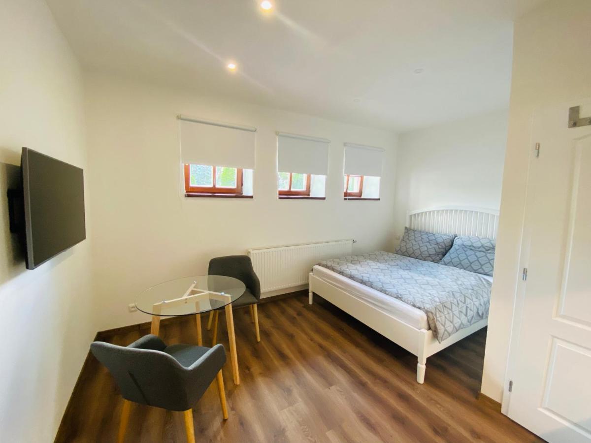 Apartmany V Ulicce Frymburk Exterior photo